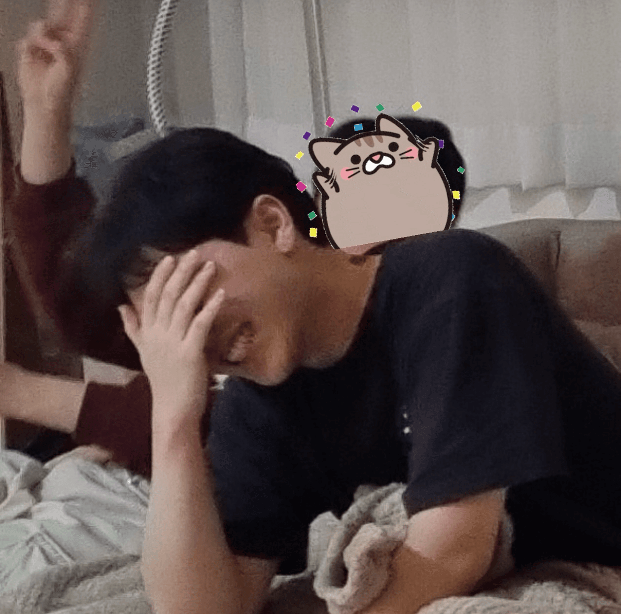 일단 내가 제일 정상인 것 같다.